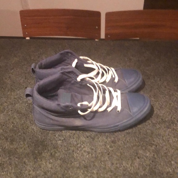 Converse Chuck Taylors - Picture 3 of 3